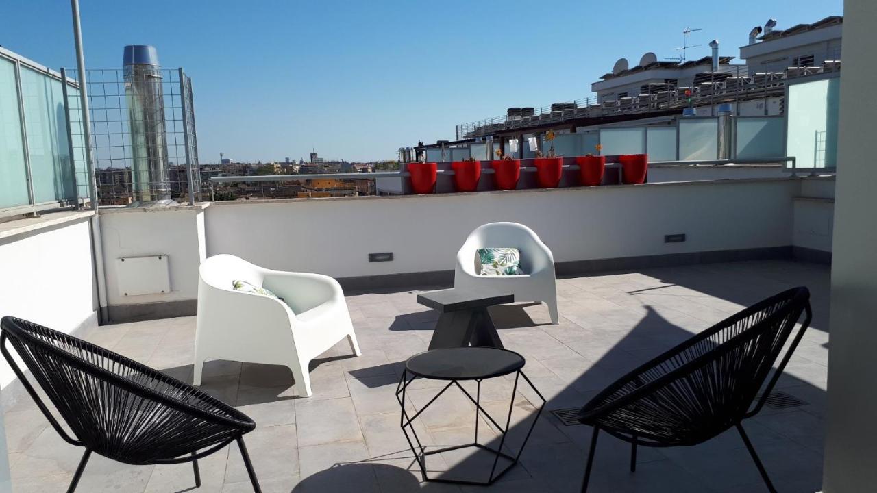 Penthouse 41 In Trastevere With Big Terrace Rom Exterior foto