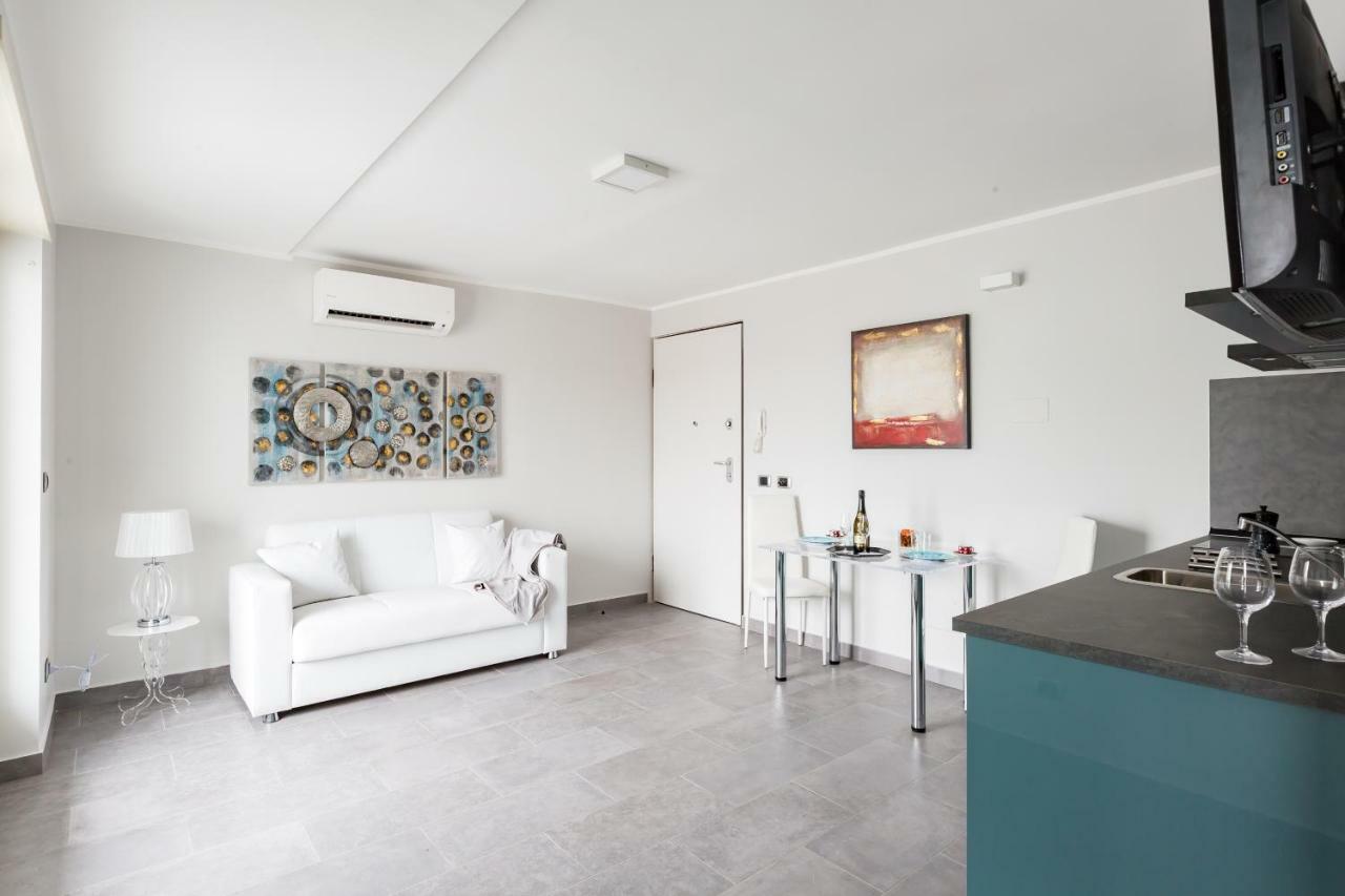 Penthouse 41 In Trastevere With Big Terrace Rom Exterior foto